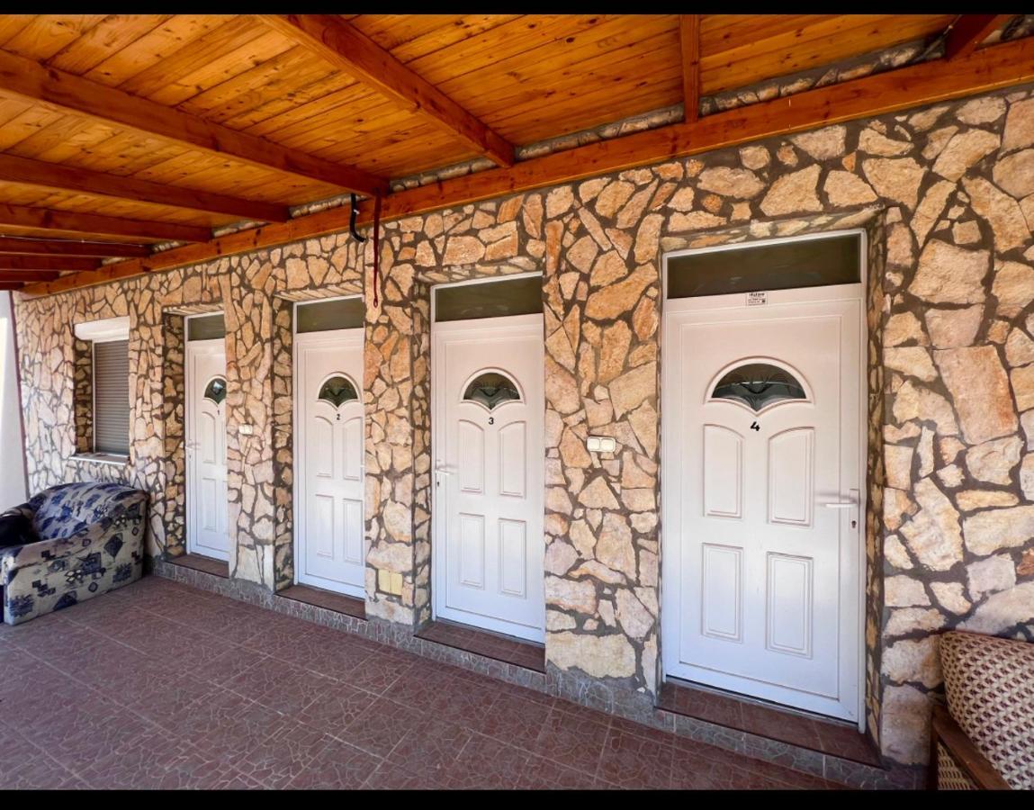 Relax Apartman Siofok-Sosto Εξωτερικό φωτογραφία
